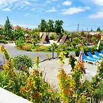Laurisilva Sauna Y Piscina Apartman Buzanada