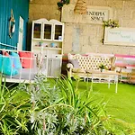 Laurisilva Sauna Y Piscina Apartman