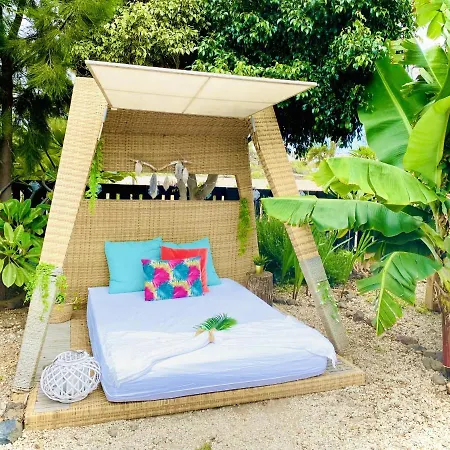Holiday home Laurisilva Sauna Y Piscina Buzanada
