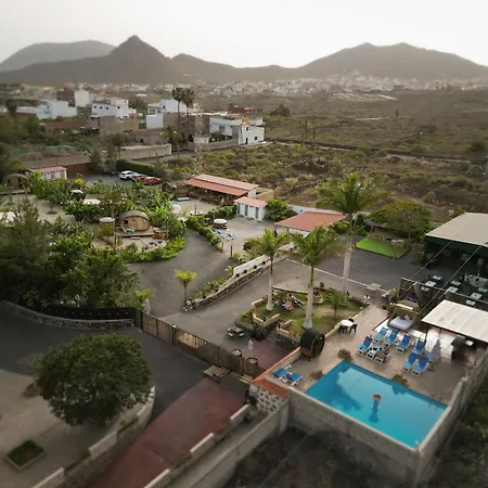 Laurisilva Sauna Y Piscina Holiday home