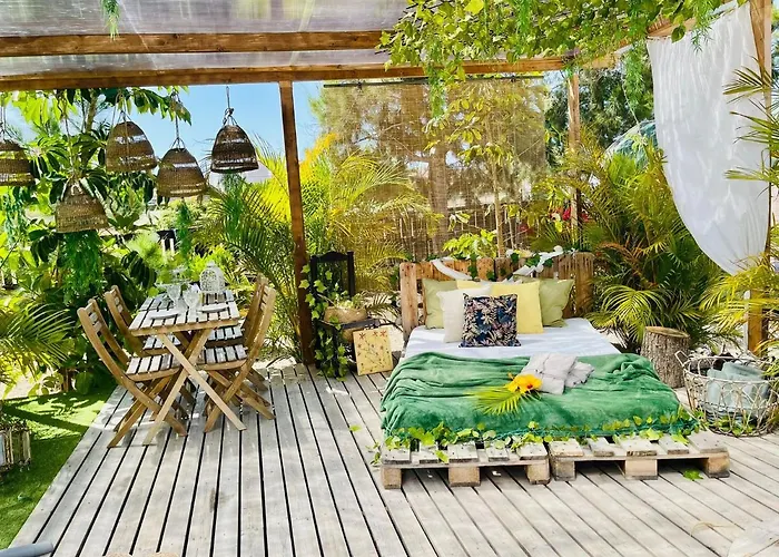 Laurisilva Sauna Y Piscina Apartman Buzanada