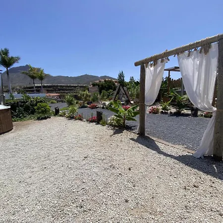 Laurisilva Sauna Y Piscina *