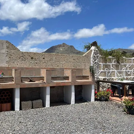 Laurisilva Sauna Y Piscina *