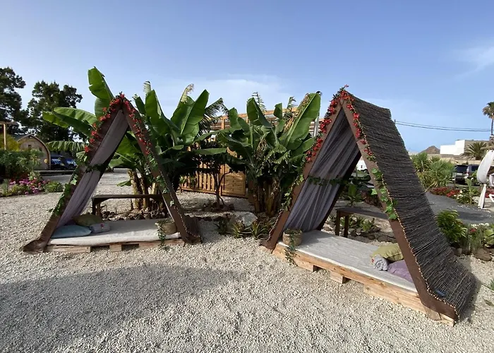 Laurisilva Sauna Y Piscina Buzanada